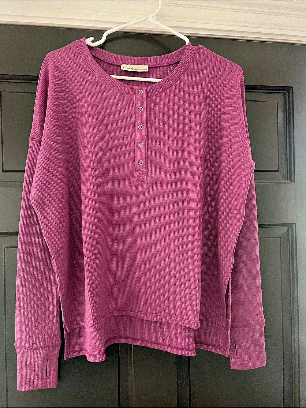 Zenana Waffle Knit Henley Long Sleeve Thumbhole Top Pink Size Small